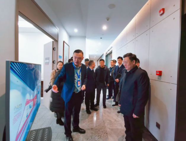 杭州市委常委、拱墅區(qū)區(qū)委書記朱建明一行蒞臨中奧科技調研考察